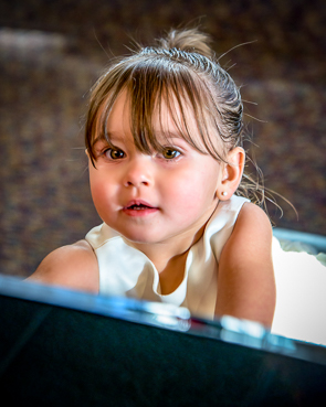 child portrait playing piano